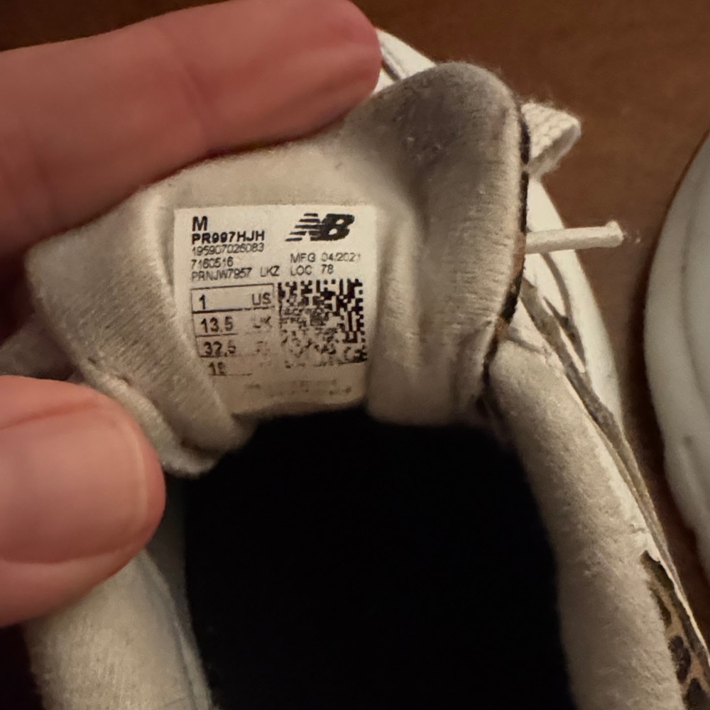 New Balance Kids' White and Leopard Print Sneakers - Picture 6 of 7